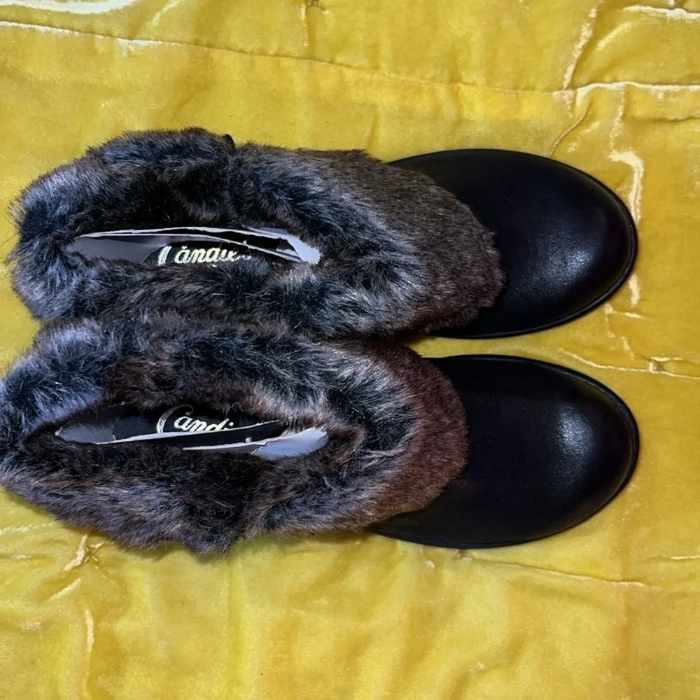 New Candies Size 8.5 Ankle Booties